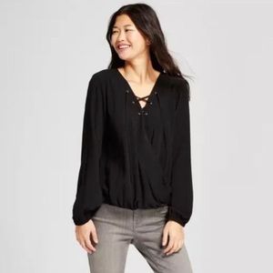 4/$25 Mossimo Lace Up Wrap Front Long Sleeve Top in Black sz Medium Lightweight
